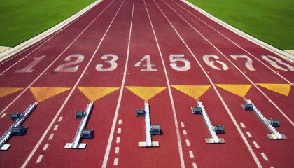 爱游戏电竞同步-强队对决引人期待，胜负之间谁能笑到最后，强队什么