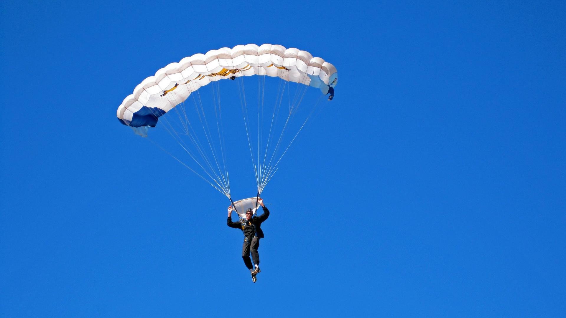 【比赛精彩瞬间】盘点本周五大惊艳场面,比赛 精彩